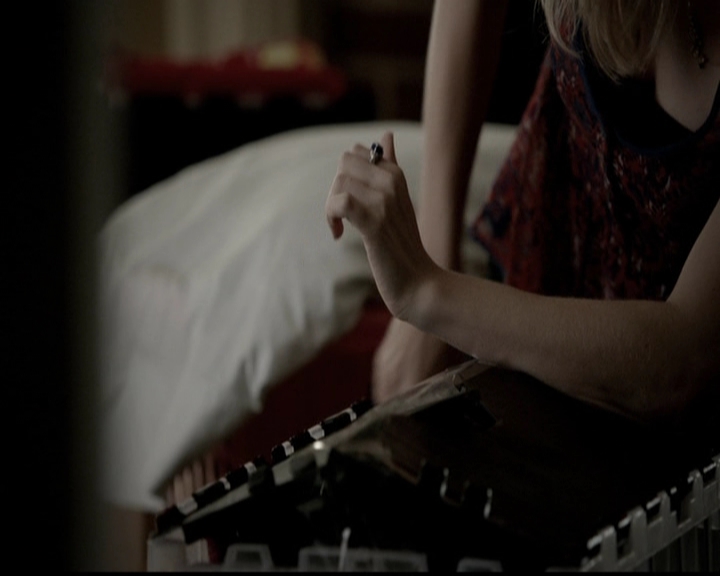 VampireDiariesWorld-dot-org_5x01IKnowWhatYouDidLastSummer0034.jpg