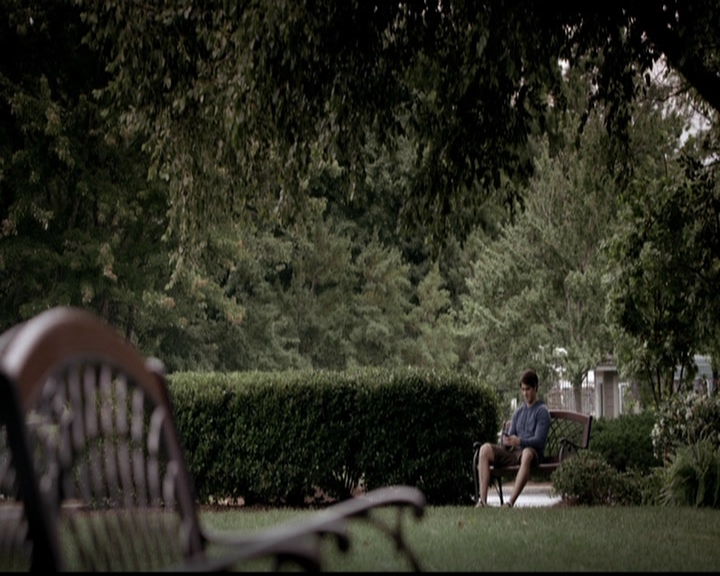 VampireDiariesWorld-dot-org_5x01IKnowWhatYouDidLastSummer0080.jpg