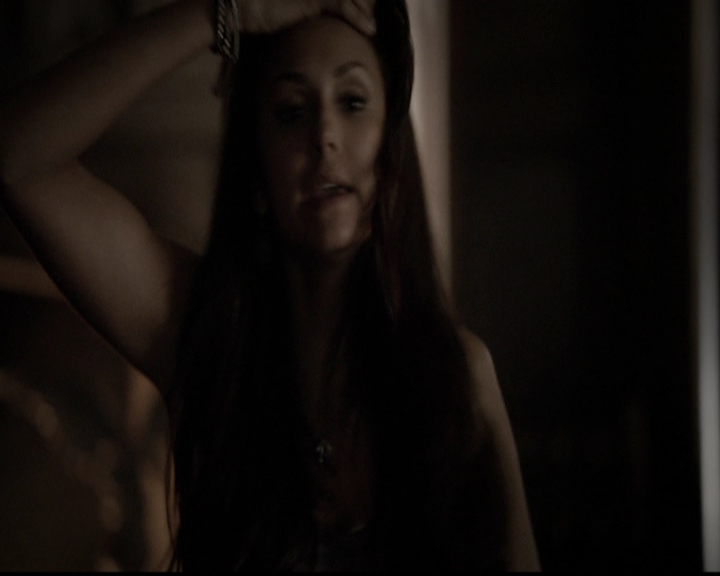 VampireDiariesWorld-dot-org_5x01IKnowWhatYouDidLastSummer0092.jpg