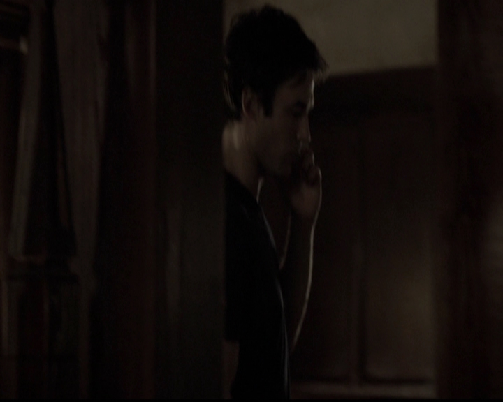 VampireDiariesWorld-dot-org_5x01IKnowWhatYouDidLastSummer0523.jpg