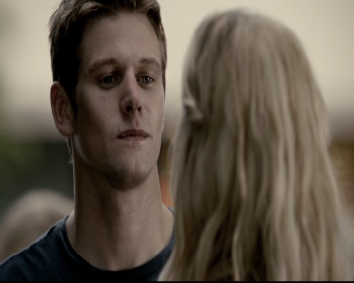VampireDiariesWorld-dot-org_5x01IKnowWhatYouDidLastSummer0574.jpg