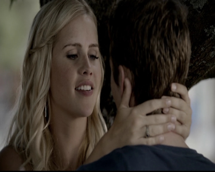 VampireDiariesWorld-dot-org_5x01IKnowWhatYouDidLastSummer0583.jpg