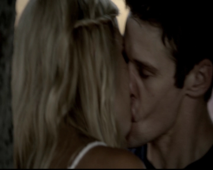 VampireDiariesWorld-dot-org_5x01IKnowWhatYouDidLastSummer0584.jpg