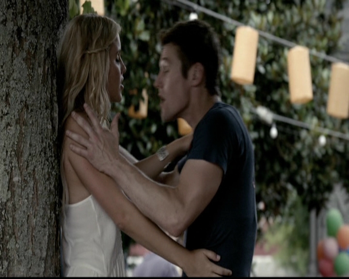 VampireDiariesWorld-dot-org_5x01IKnowWhatYouDidLastSummer0590.jpg