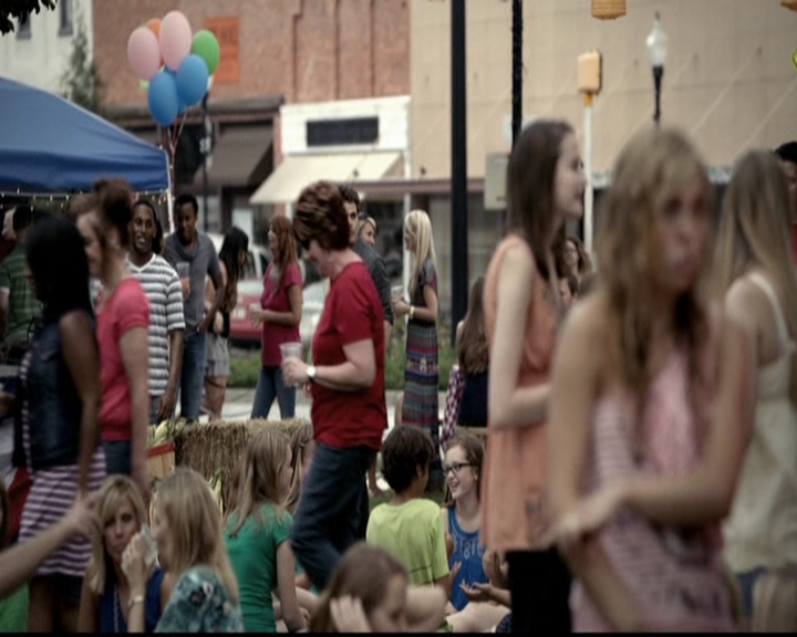 VampireDiariesWorld-dot-org_5x01IKnowWhatYouDidLastSummer0619.jpg