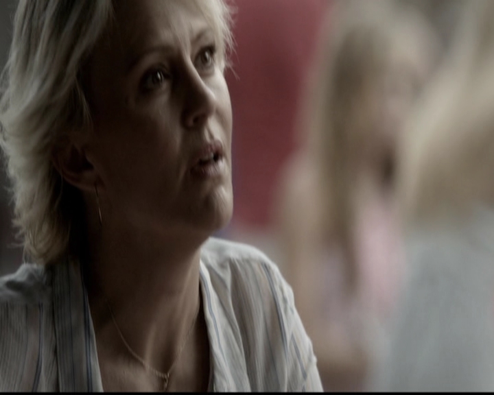 VampireDiariesWorld-dot-org_5x01IKnowWhatYouDidLastSummer0628.jpg