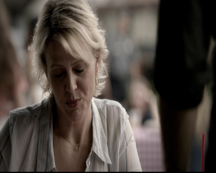 VampireDiariesWorld-dot-org_5x01IKnowWhatYouDidLastSummer0634.jpg