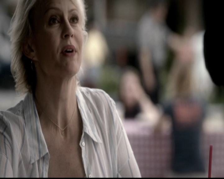 VampireDiariesWorld-dot-org_5x01IKnowWhatYouDidLastSummer0636.jpg