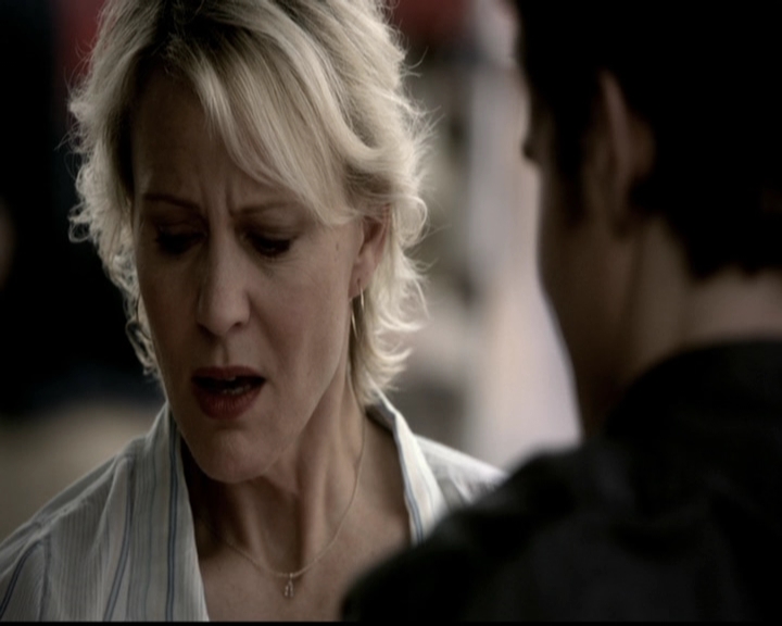 VampireDiariesWorld-dot-org_5x01IKnowWhatYouDidLastSummer0717.jpg