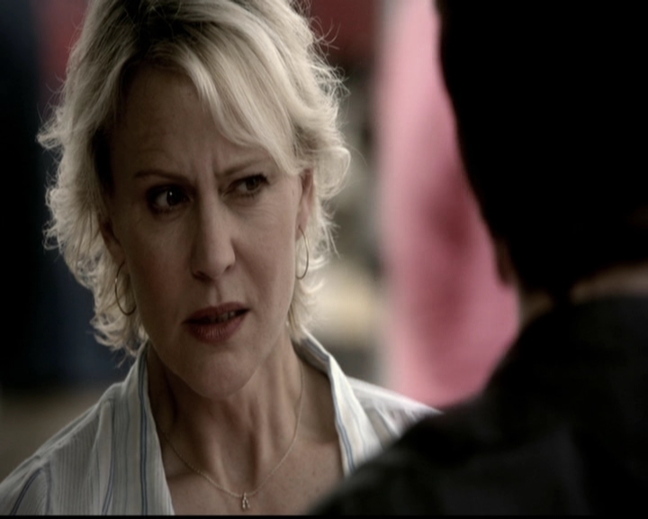 VampireDiariesWorld-dot-org_5x01IKnowWhatYouDidLastSummer0727.jpg