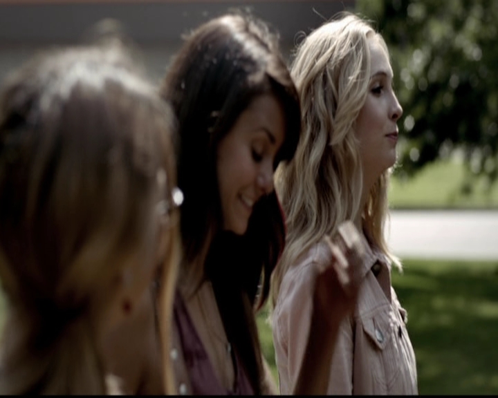 VampireDiariesWorld-dot-org_5x01IKnowWhatYouDidLastSummer0754.jpg
