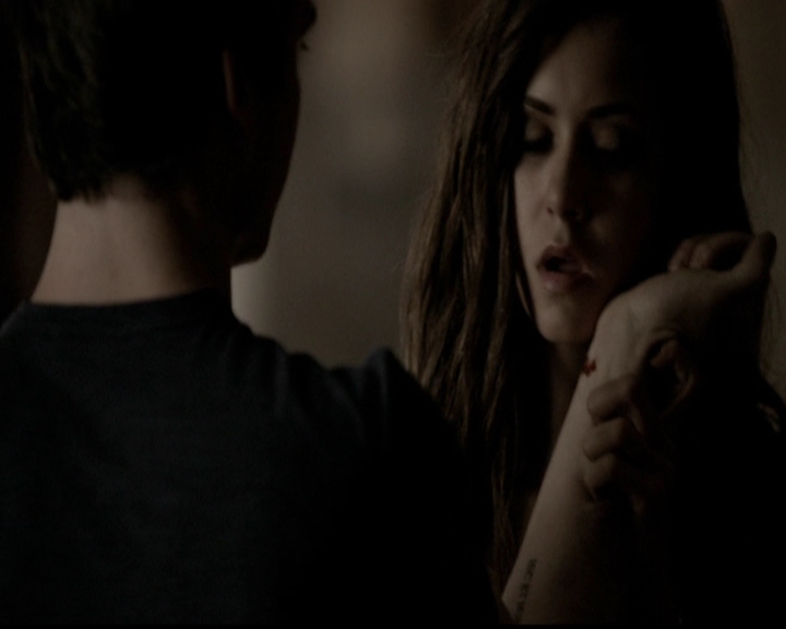 VampireDiariesWorld-dot-org_5x01IKnowWhatYouDidLastSummer0867.jpg