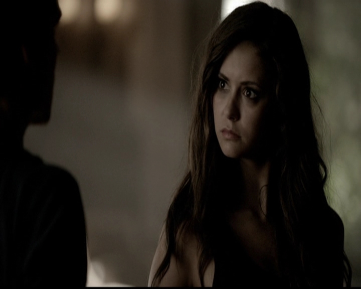 VampireDiariesWorld-dot-org_5x01IKnowWhatYouDidLastSummer0910.jpg