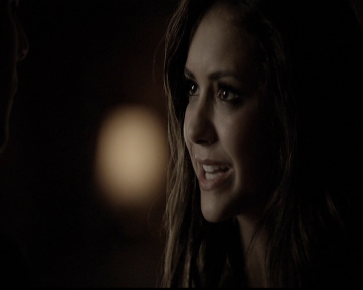 VampireDiariesWorld-dot-org_5x01IKnowWhatYouDidLastSummer0921.jpg