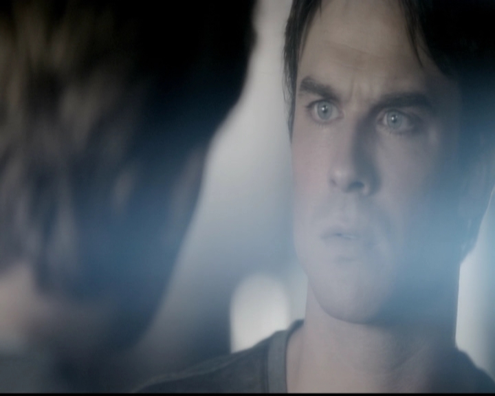 VampireDiariesWorld-dot-org_5x01IKnowWhatYouDidLastSummer0995.jpg