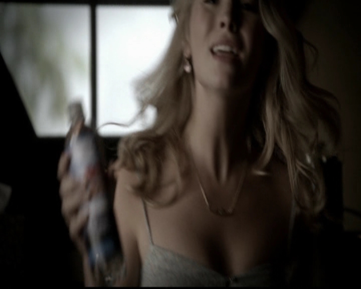 VampireDiariesWorld-dot-org_5x01IKnowWhatYouDidLastSummer1040.jpg