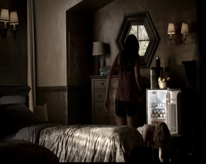 VampireDiariesWorld-dot-org_5x01IKnowWhatYouDidLastSummer1050.jpg