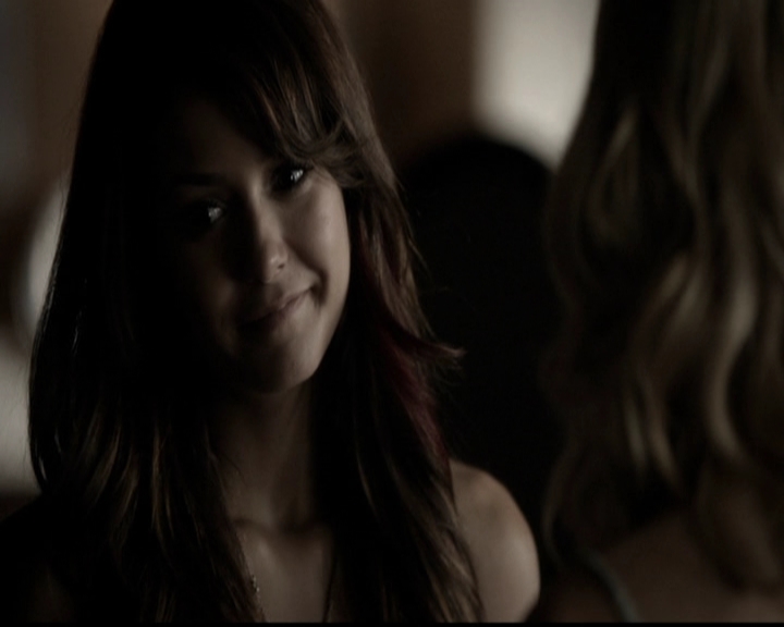 VampireDiariesWorld-dot-org_5x01IKnowWhatYouDidLastSummer1117.jpg