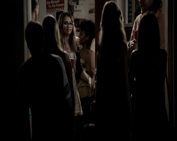 VampireDiariesWorld-dot-org_5x01IKnowWhatYouDidLastSummer1185.jpg