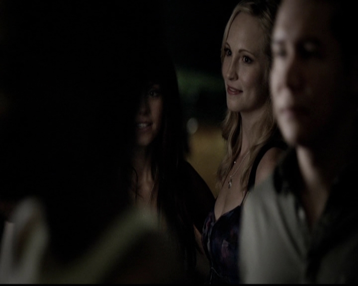 VampireDiariesWorld-dot-org_5x01IKnowWhatYouDidLastSummer1187.jpg