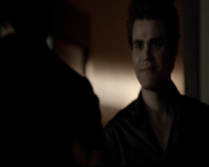 VampireDiariesWorld-dot-org_5x01IKnowWhatYouDidLastSummer1221.jpg