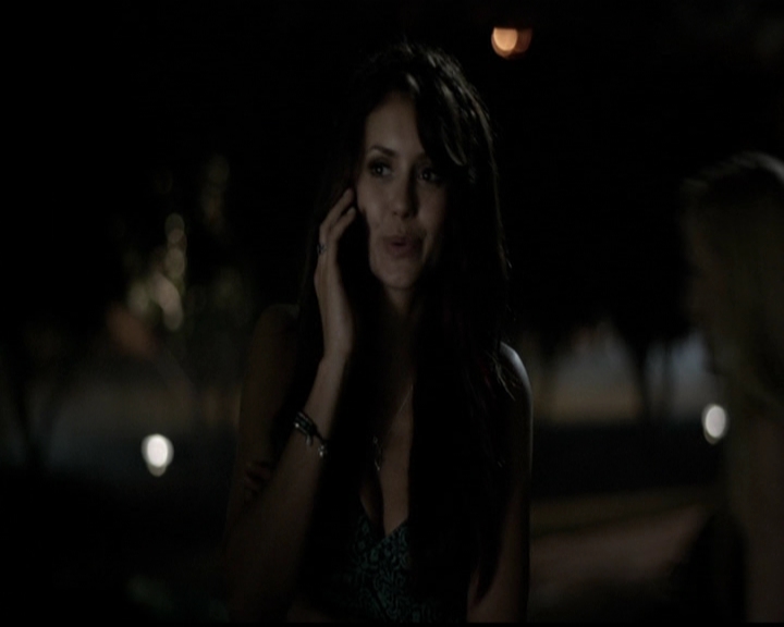 VampireDiariesWorld-dot-org_5x01IKnowWhatYouDidLastSummer1242.jpg