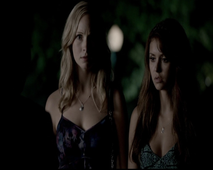 VampireDiariesWorld-dot-org_5x01IKnowWhatYouDidLastSummer1506.jpg