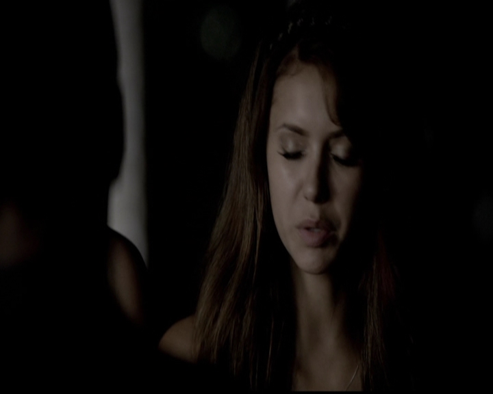 VampireDiariesWorld-dot-org_5x01IKnowWhatYouDidLastSummer1515.jpg