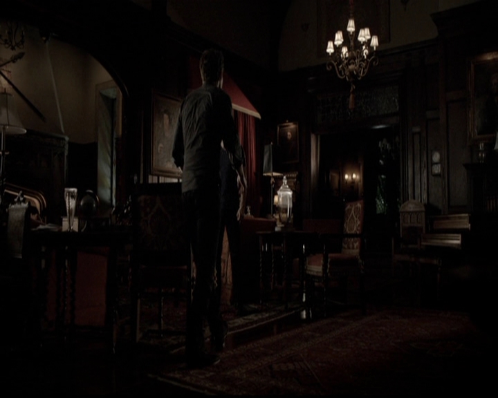 VampireDiariesWorld-dot-org_5x01IKnowWhatYouDidLastSummer1552.jpg