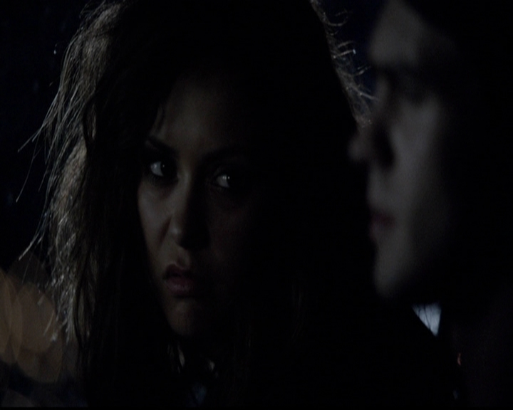 VampireDiariesWorld-dot-org_5x01IKnowWhatYouDidLastSummer1610.jpg VampireDiariesWorld-dot-org_5x01IKnowWhatYouDidLastSummer1610.jpg