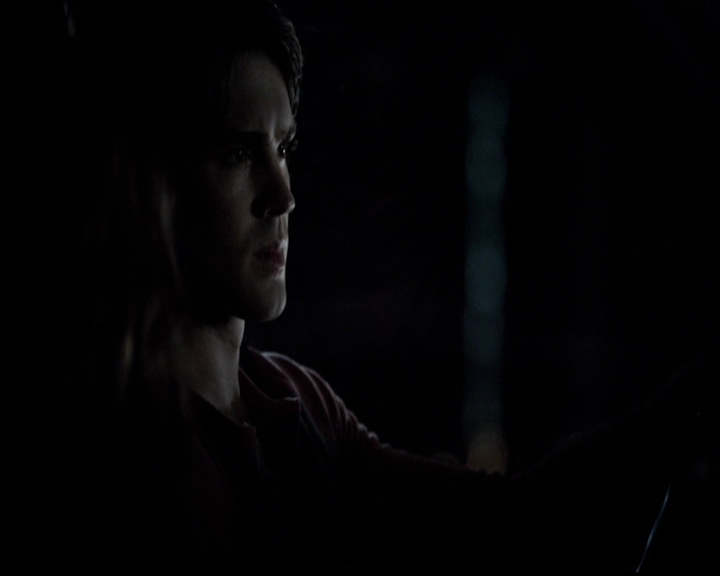 VampireDiariesWorld-dot-org_5x01IKnowWhatYouDidLastSummer1631.jpg VampireDiariesWorld-dot-org_5x01IKnowWhatYouDidLastSummer1631.jpg