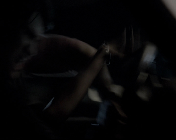 VampireDiariesWorld-dot-org_5x01IKnowWhatYouDidLastSummer1653.jpg