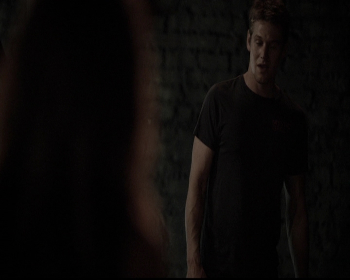 VampireDiariesWorld-dot-org_5x01IKnowWhatYouDidLastSummer1728.jpg