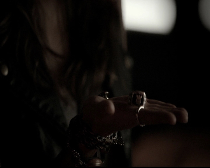VampireDiariesWorld-dot-org_5x01IKnowWhatYouDidLastSummer1746.jpg