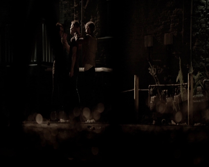VampireDiariesWorld-dot-org_5x01IKnowWhatYouDidLastSummer1771.jpg