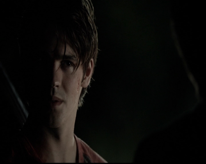 VampireDiariesWorld-dot-org_5x01IKnowWhatYouDidLastSummer2127.jpg