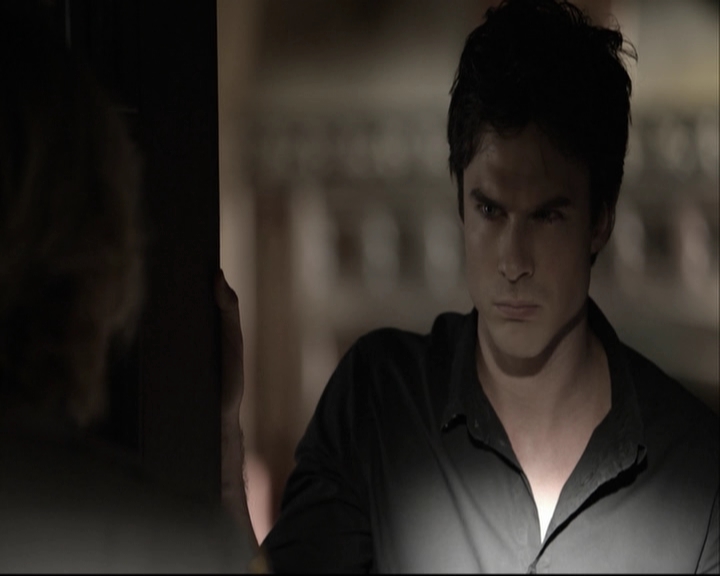 VampireDiariesWorld-dot-org_5x02TrueLies-deletedscenes0025.jpg