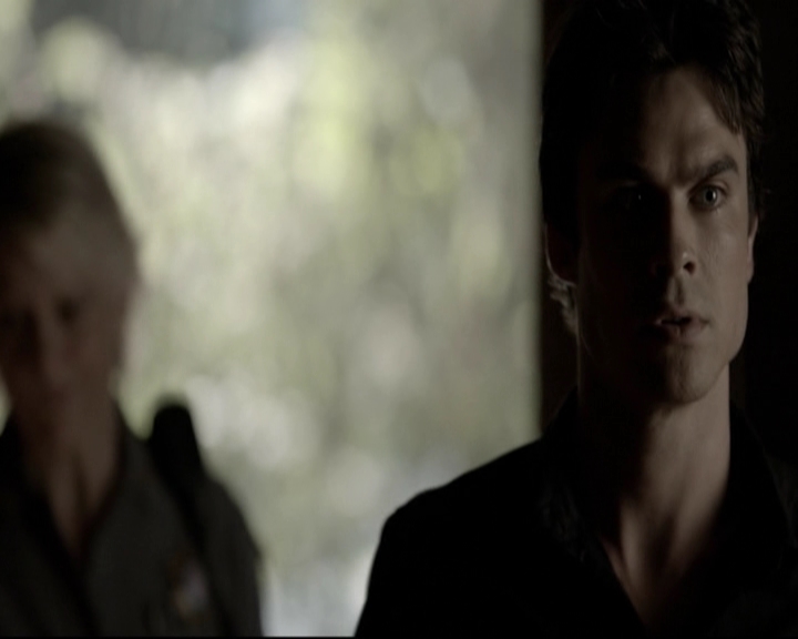 VampireDiariesWorld-dot-org_5x02TrueLies-deletedscenes0040.jpg