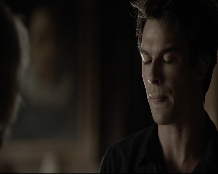 VampireDiariesWorld-dot-org_5x02TrueLies-deletedscenes0050.jpg