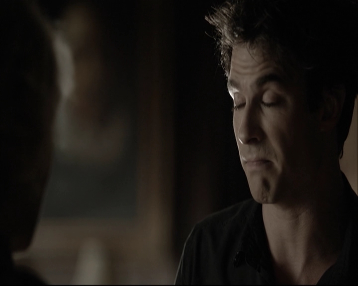 VampireDiariesWorld-dot-org_5x02TrueLies-deletedscenes0054.jpg