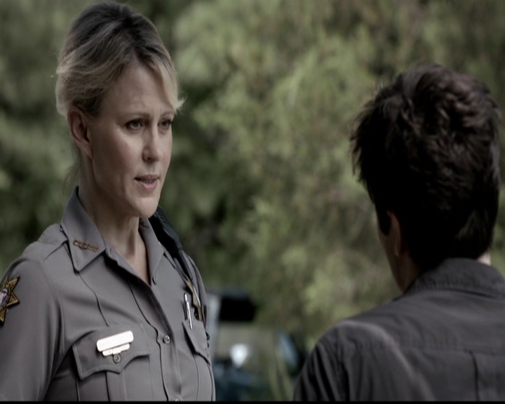 VampireDiariesWorld-dot-org_5x02TrueLies0340.jpg