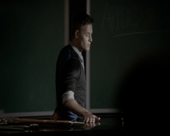 VampireDiariesWorld-dot-org_5x02TrueLies0487.jpg