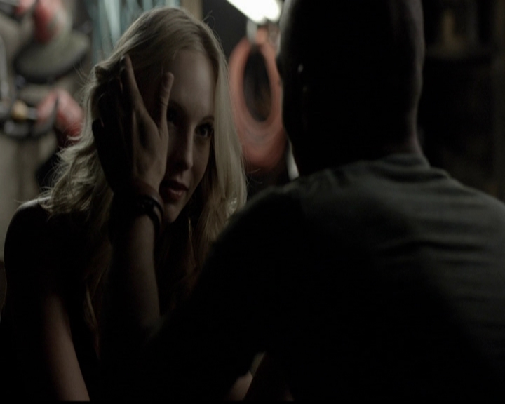 VampireDiariesWorld-dot-org_5x02TrueLies1411.jpg