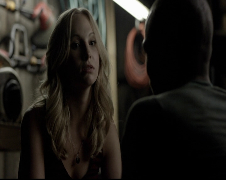 VampireDiariesWorld-dot-org_5x02TrueLies1437.jpg