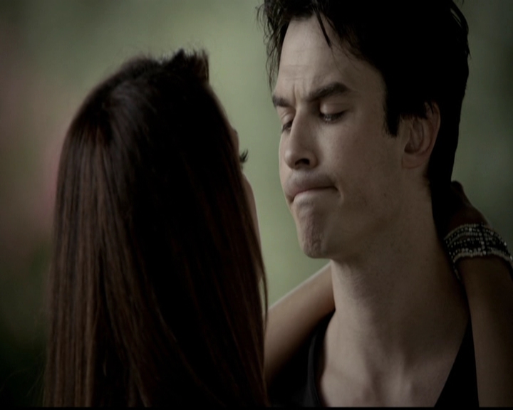 VampireDiariesWorld-dot-org_5x02TrueLies2192.jpg
