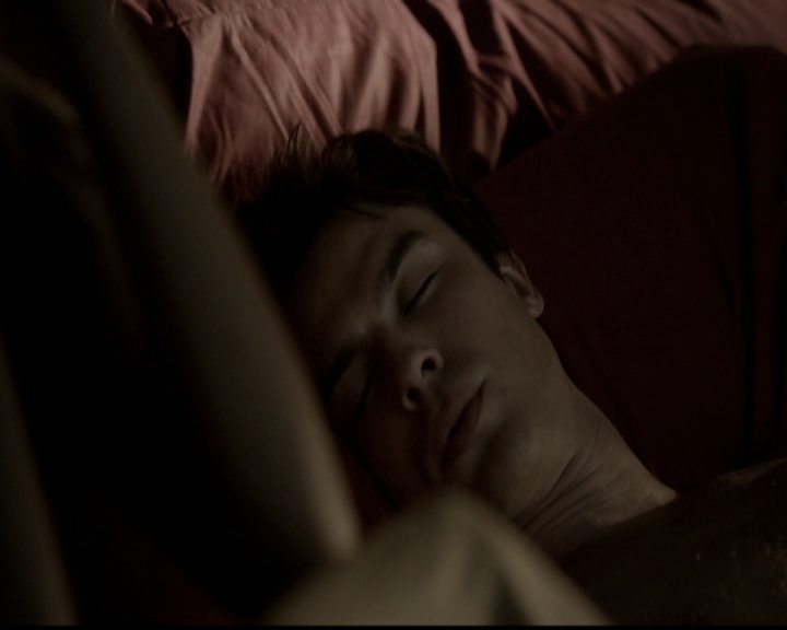 VampireDiariesWorld-dot-org_5x03OriginalSin0075.jpg