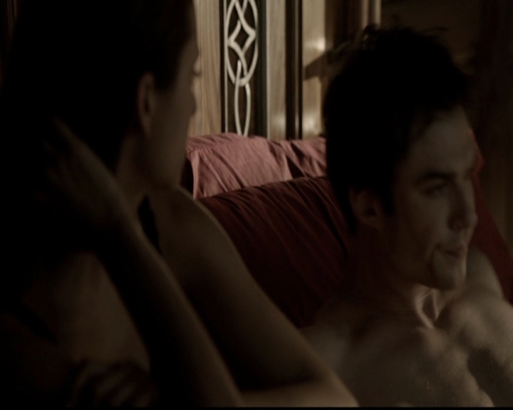 VampireDiariesWorld-dot-org_5x03OriginalSin0089.jpg