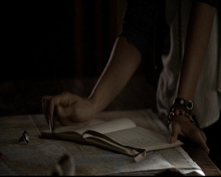 VampireDiariesWorld-dot-org_5x03OriginalSin0142.jpg