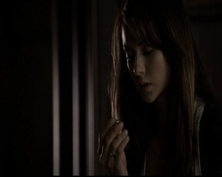 VampireDiariesWorld-dot-org_5x03OriginalSin0147.jpg