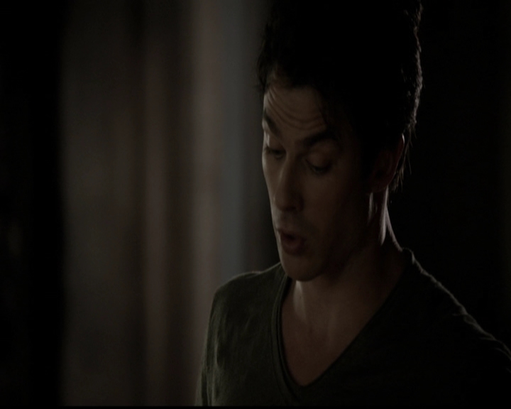 VampireDiariesWorld-dot-org_5x03OriginalSin0156.jpg